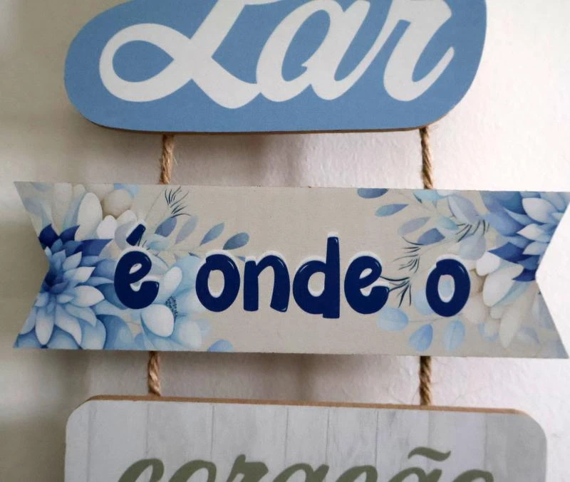 Placa Decorativa em madeira "Lar" – photo 3